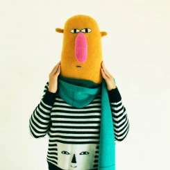 Donna Wilson - Kuscheltier Parker Kartoffelnase 5 Donna Wilson - Kuscheltier Parker Kartoffelnase – Bild 3