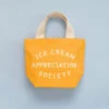 Kleine Tragetasche Ice Cream Appreciation Society Gelb -Minicatwalk Geschäft kleine tragetasche ice cream appreciation society gelb 245x245