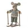 Maileg - Wintermaus Mit Ski - Papa Maus -Minicatwalk Geschäft maileg wintermaus ski papa maus 2 245x245